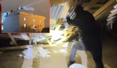 Cemaat namazdayken çatı çöktü! Köy halkı yardıma koştu