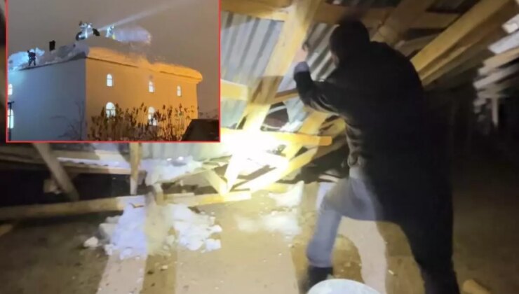 Cemaat namazdayken çatı çöktü! Köy halkı yardıma koştu