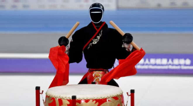 Çin’in insansı robotları Bahar Festivali Galası’nda Kung Fu şovu yaptı