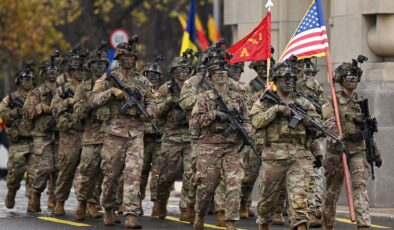 ABD’li Senatör: İran’a asker gönderme yolunda ilerliyoruz