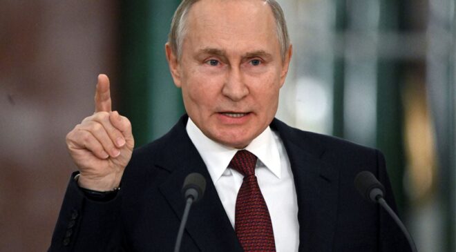 Putin, Rusya’dan külçe altın ihracatını yasakladı