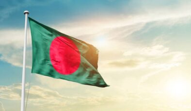 Bangladeş’te yıldırım düşmesi sonucu 14 kişi hayatını kaybetti