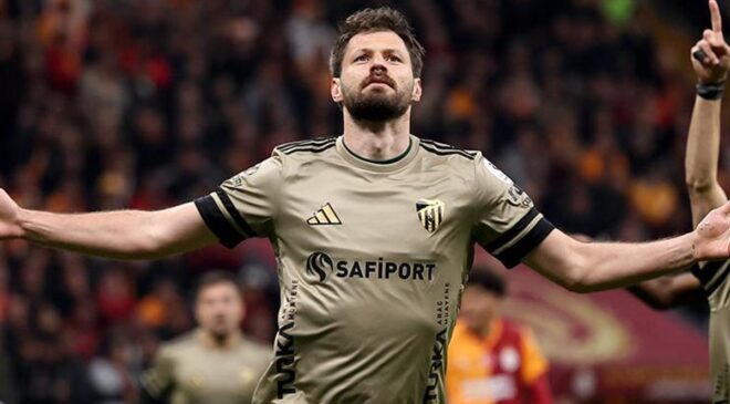 Kocaelispor’un Galatasaray maçındaki kahramanı Petkovic: ‘İyi iş çıkardım!’