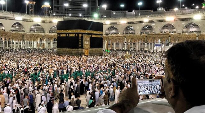 Suudi Arabistan’da Hac öncesi Mekke’ye girişler izne bağlandı