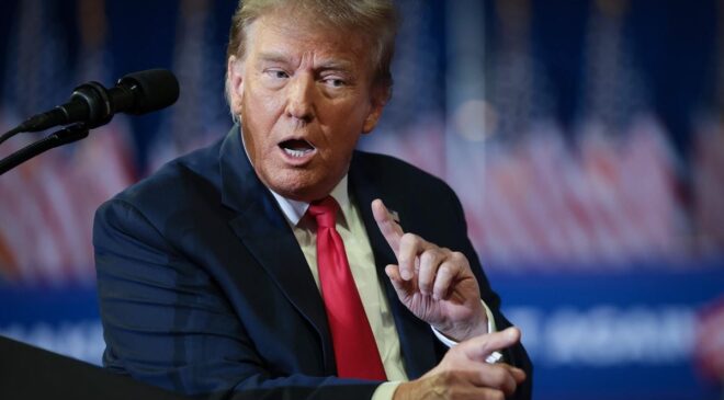 Trump: ABD donanması Hürmüz Boğazı’nda tüm gemilere blokaj sürecine başlayacak