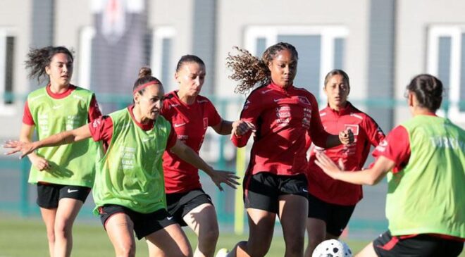 A Milli Kadın Futbol Takımı hazırlıklarına devam etti