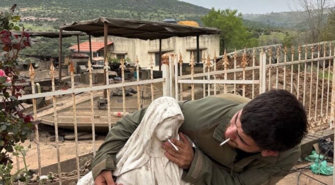 İsrail ordusunda kutsal değerlere bir saygısızlık daha: Bu kez Meryem Ana heykelini hedef aldılar