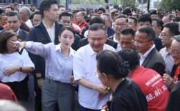 Tayland eski Başbakanı Thaksin Şinavatra şartlı tahliye edildi