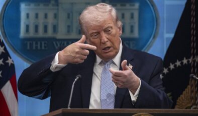 Trump İran’dan sonra hedefteki ülkeyi açıkladı: Vakit kaybetmeden ele geçireceğiz