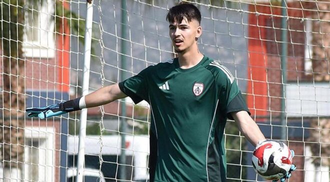 Altınordu kalecisi Arif, Çorum FK yolcusu