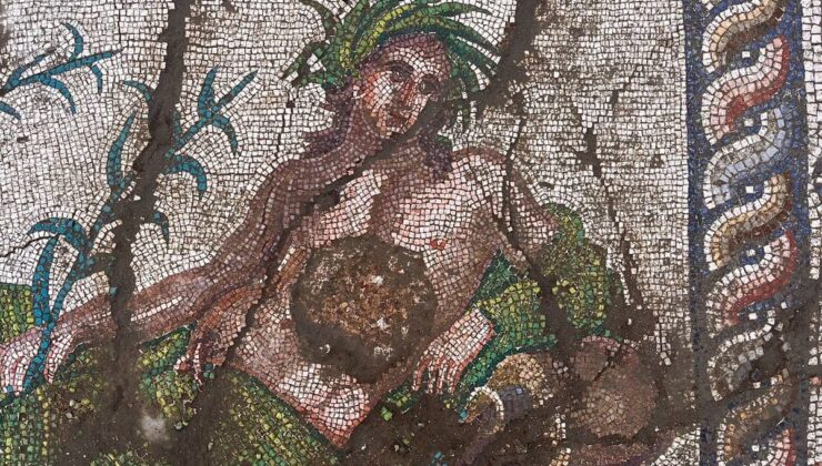 Aspendos’ta eşi benzeri az görülen tarihi keşif! Roma’nın gizemli nehir tanrısı ortaya çıktı
