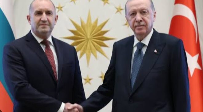 Bulgaristan Başbakanı Radev Külliye’de