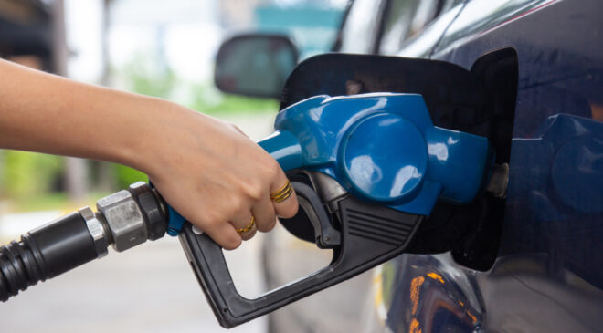 Makas açıldı: Motorin fiyatları neden benzinden daha hızlı yükseliyor?