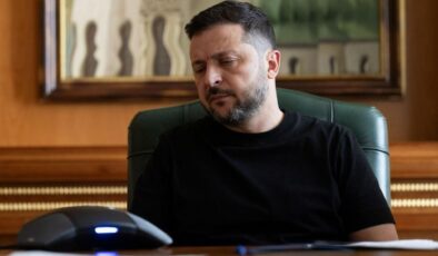 Ünlü çizgi film “Maşa ile Koca Ayı” Ukrayna’da yasaklanıyor