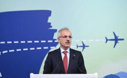 Bakan Uraloğlu açıkladı: Havalimanlarında yeni dönem