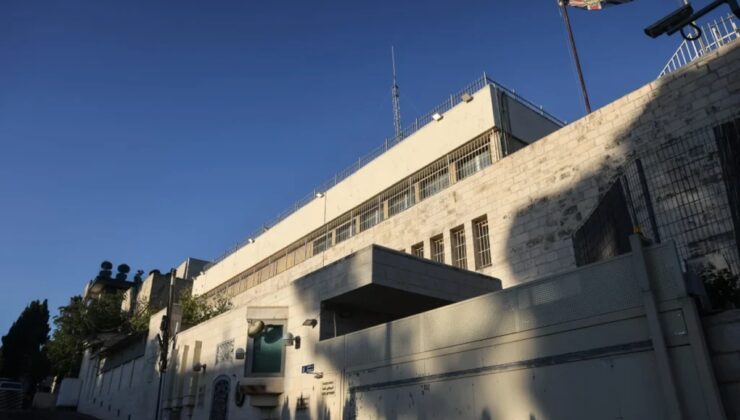 İsrail, İngiltere’nin Doğu Kudüs’teki konsolosluğunun 30 gün içinde kapatılmasını istedi