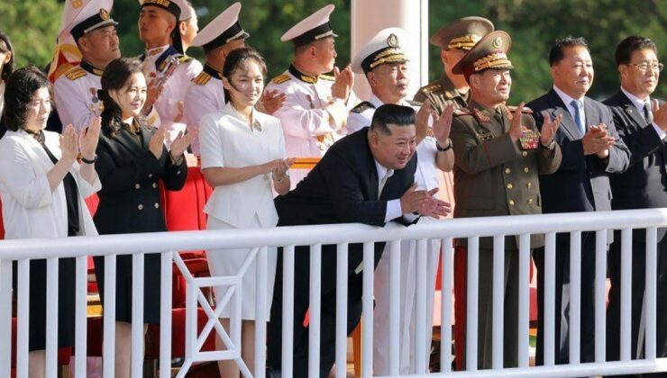 Kim Jong Un düğmeye bastı! Nükleer kapasiteli dev artık görevde