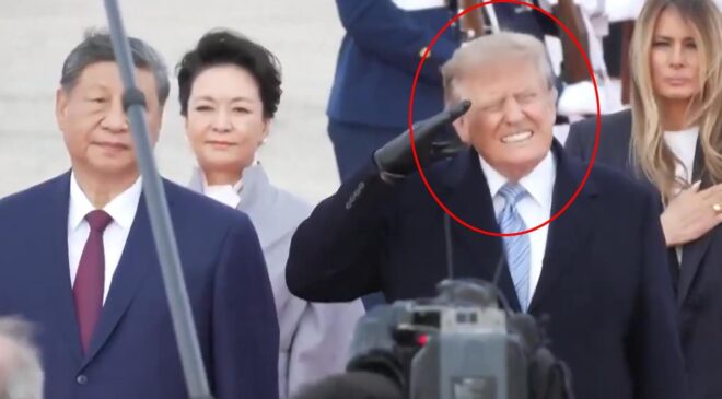Trump’tan Şi’ye savaş uçaklı karşılama! Yüzündeki ifade dikkat çekti