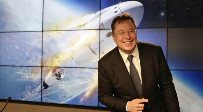 Elon Musk’tan dev vaat: ABD’deki her çocuğa SpaceX hissesi dağıtacak