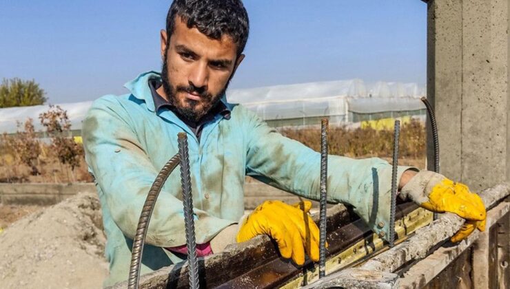 İnşaatlarda çalışırken antrenman yaptı, Avrupa şampiyonu oldu